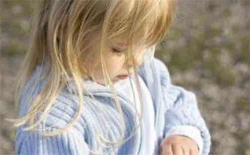 周姓男孩子取名