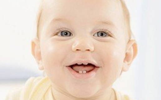 梁姓女宝宝起名大全：2026年07月13日生辰八字喜用神分析